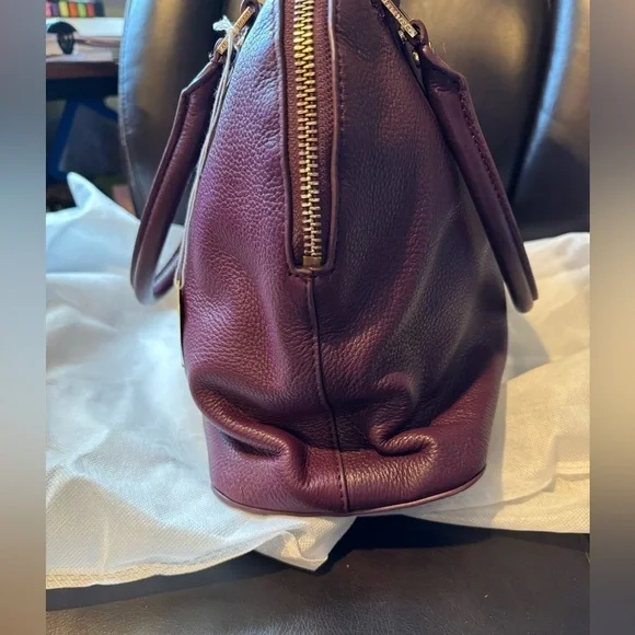 Tory Burch Amanda Purple Leather with COA - Picture 5 of 16